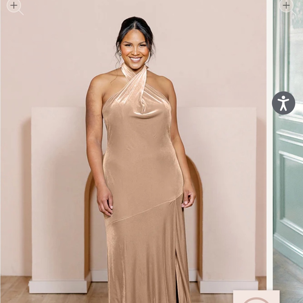 Revelry Athena Dress Velvet - Bridesmaid